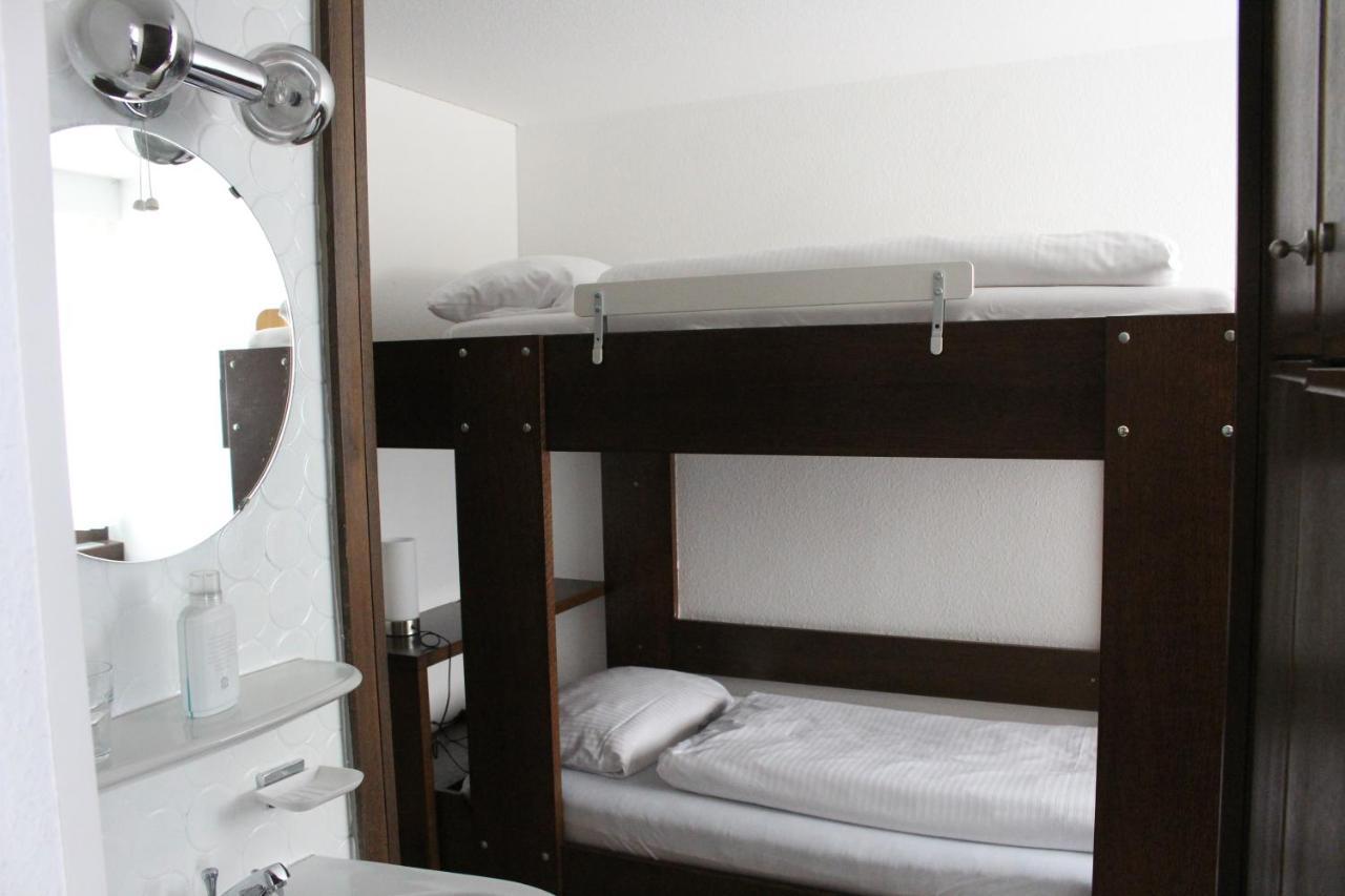 Hotel Ulmer Spatz Buitenkant foto