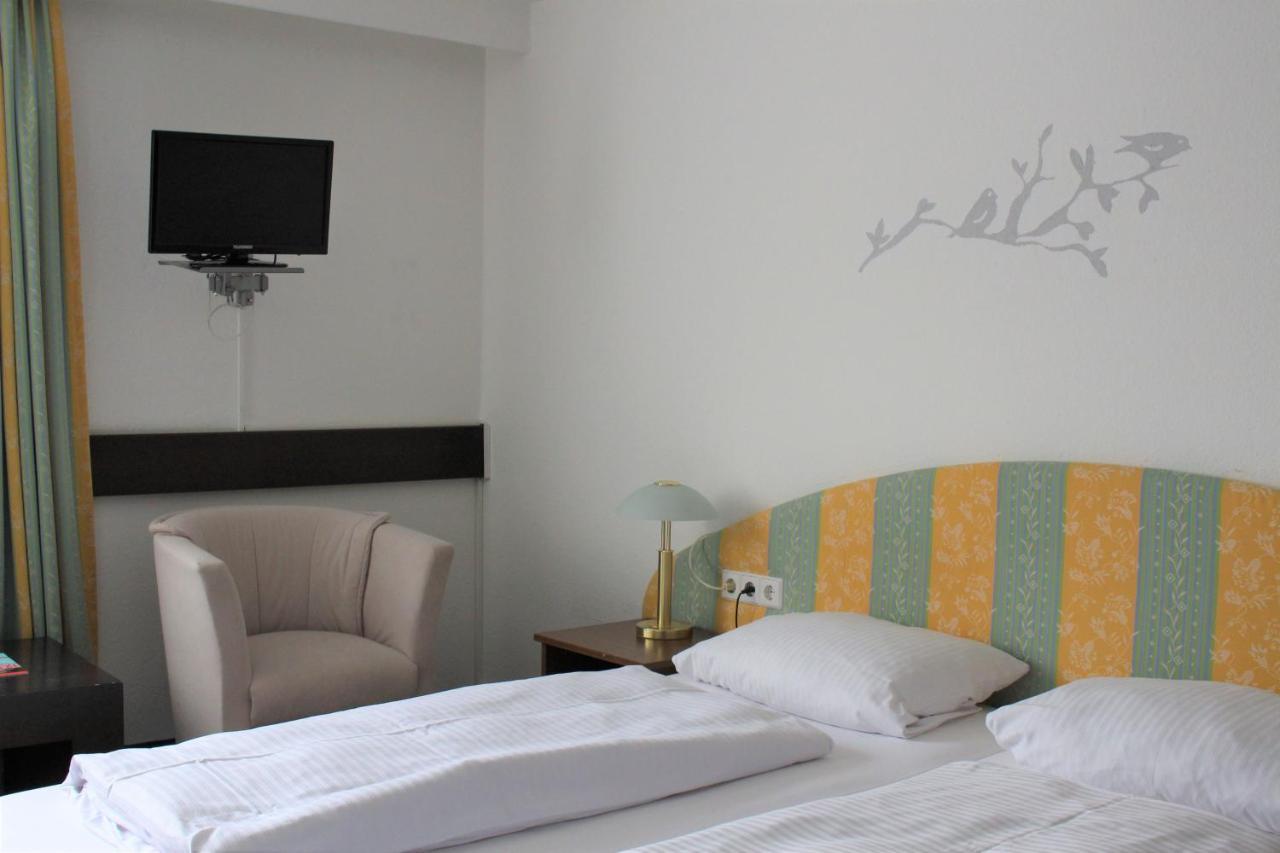Hotel Ulmer Spatz Buitenkant foto